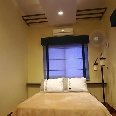 Mactan Breeze - Airport Bed And Breakfast มักตัน ภายนอก รูปภาพ