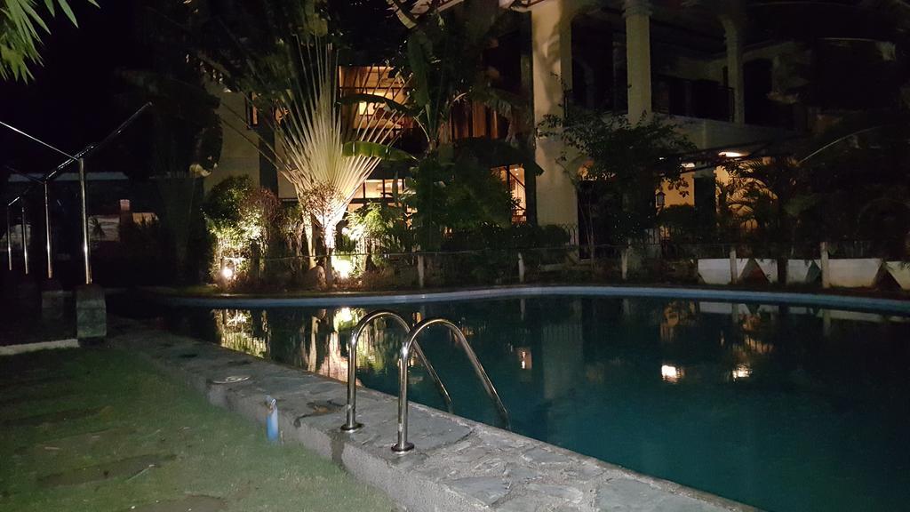 Mactan Breeze - Airport Bed And Breakfast มักตัน ภายนอก รูปภาพ